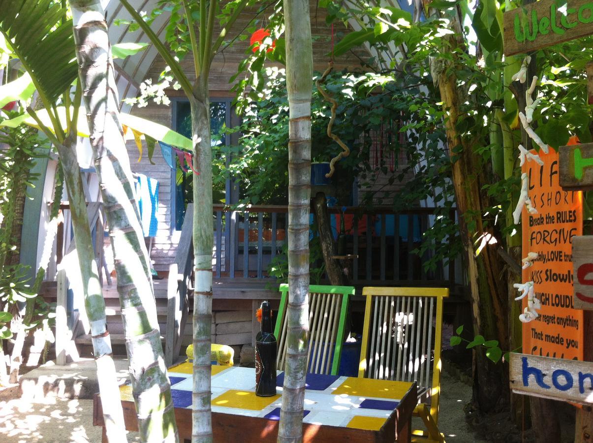 Ocean Soul Hotel Gili Trawangan Exterior photo