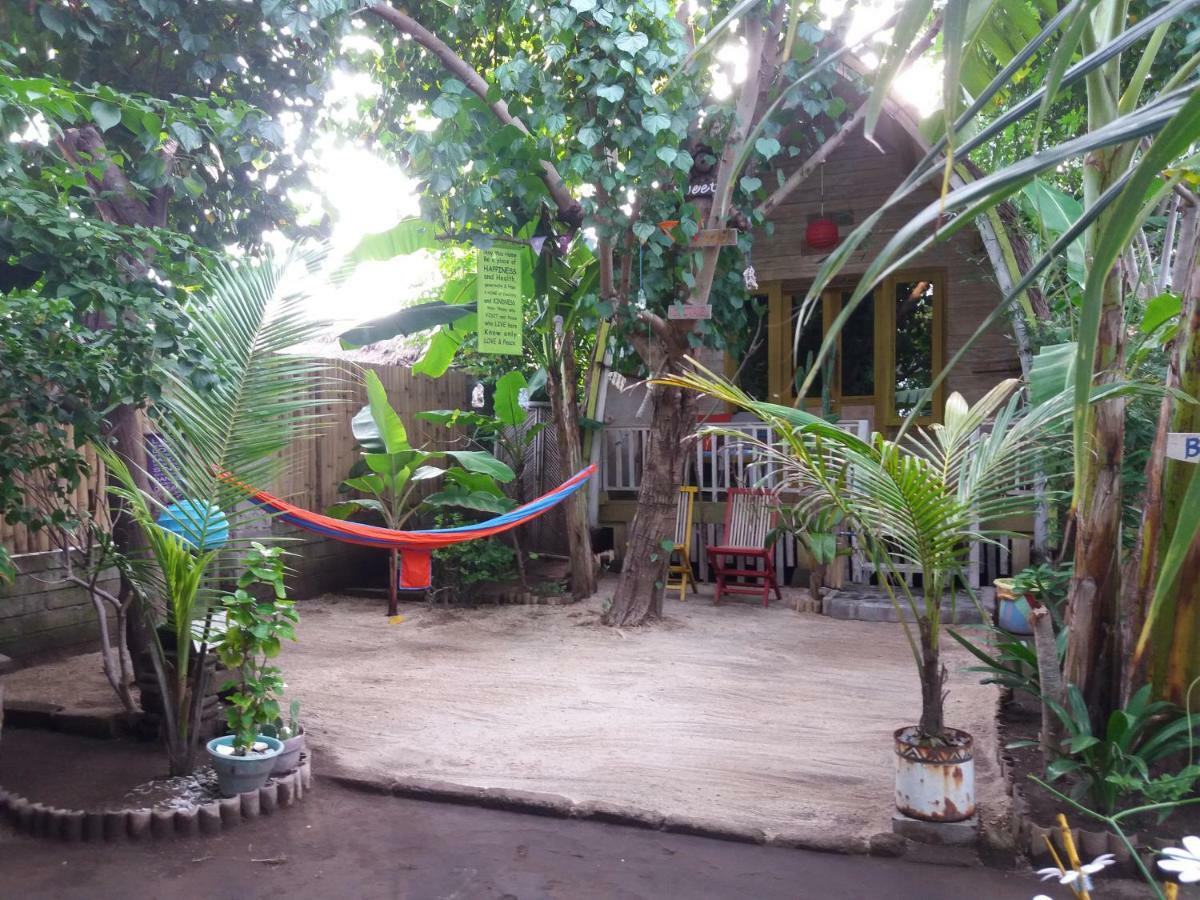 Ocean Soul Hotel Gili Trawangan Exterior photo